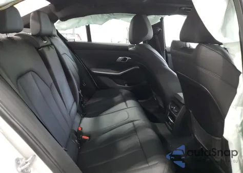 2021 BMW 330Xi from USA, damaged, VIN 3MW5R7J07M8B87698